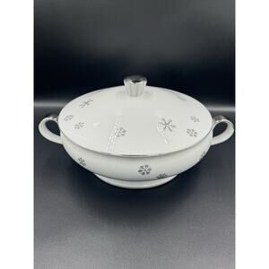 Vintage Seyei Snowy Atomic Snowflake 9” Lidded Veggie Dish MCM